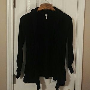 Black cardigan with pockets